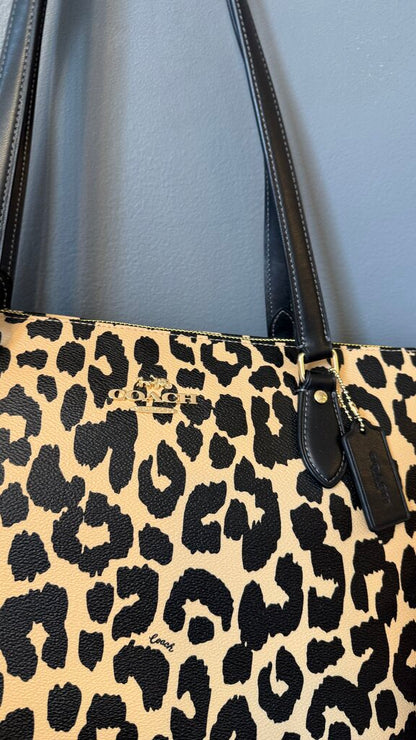 Leopard Gillroy Zipper Tote