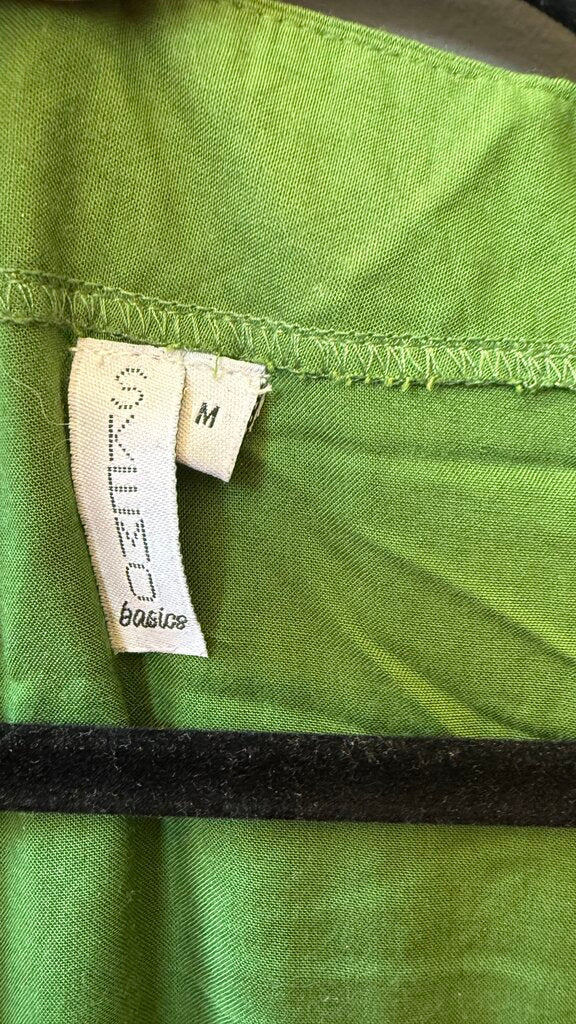 Ring Center Green Dress
