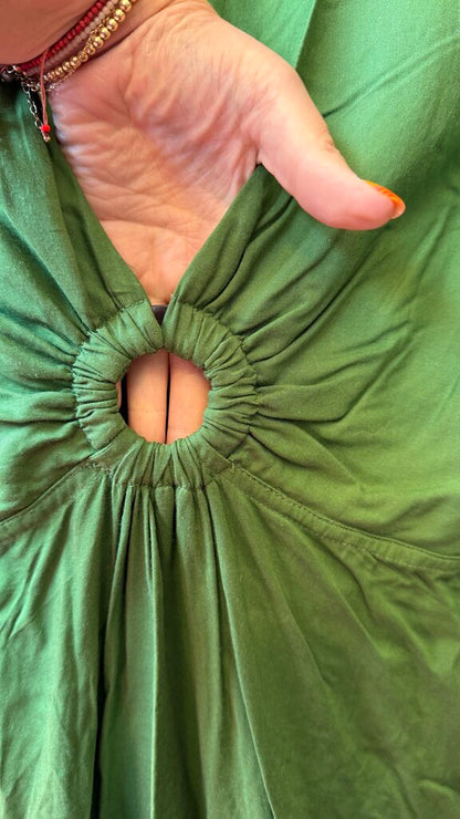 Ring Center Green Dress