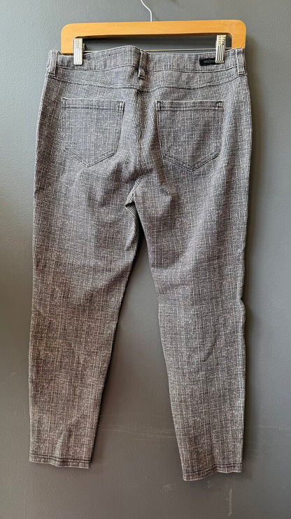 Petite Plaid Type Skinny Jeans
