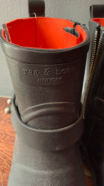 Short Rainboots