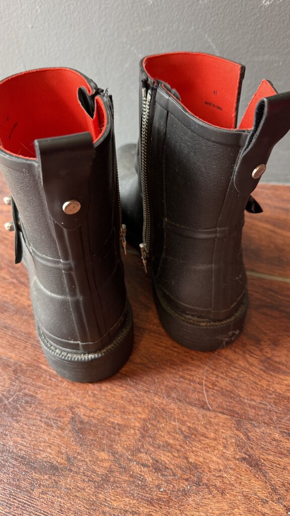 Short Rainboots