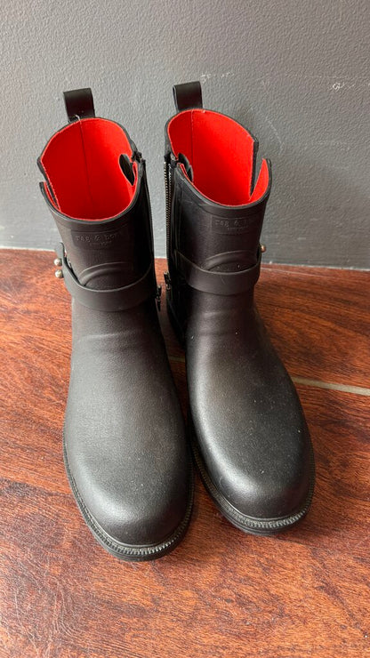Short Rainboots