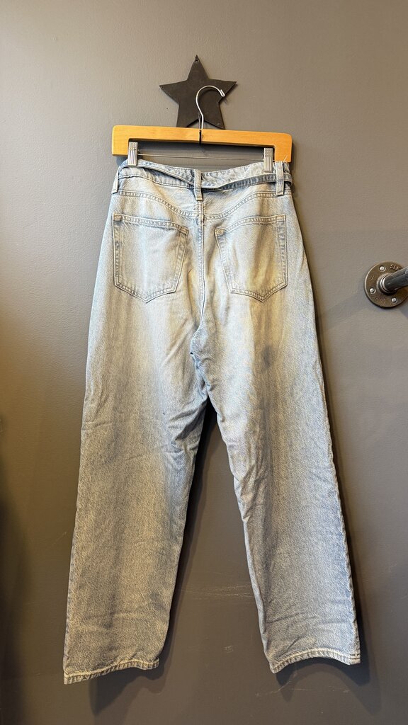 Denim Belt Slight Barrel Jeans