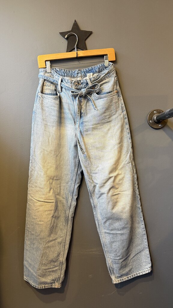 Denim Belt Slight Barrel Jeans