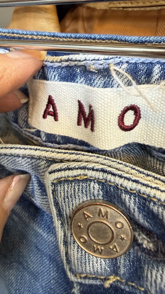 Chloe Crop Liberty Straight Jeans