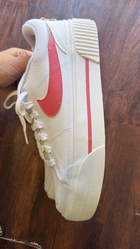 Court Legacy Lift Sneakers