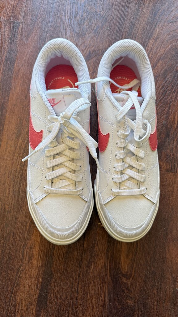 Court Legacy Lift Sneakers