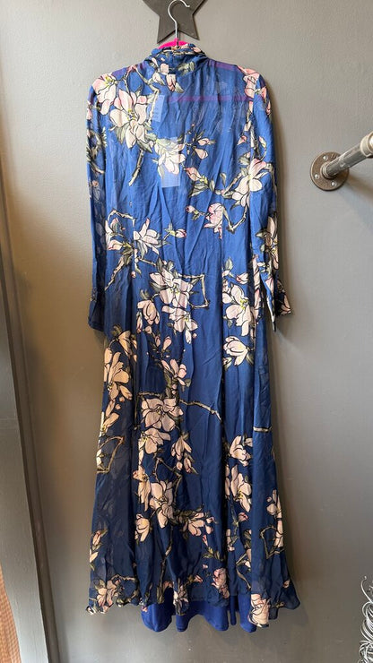 Tie Neck Longsleeve Maxi Dress