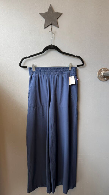 Swift Mid-Rise Wide-Leg Pant