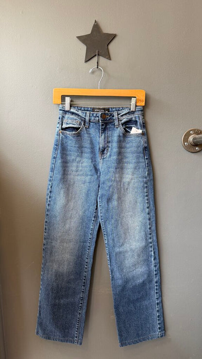Wide Leg High Rise Jeans