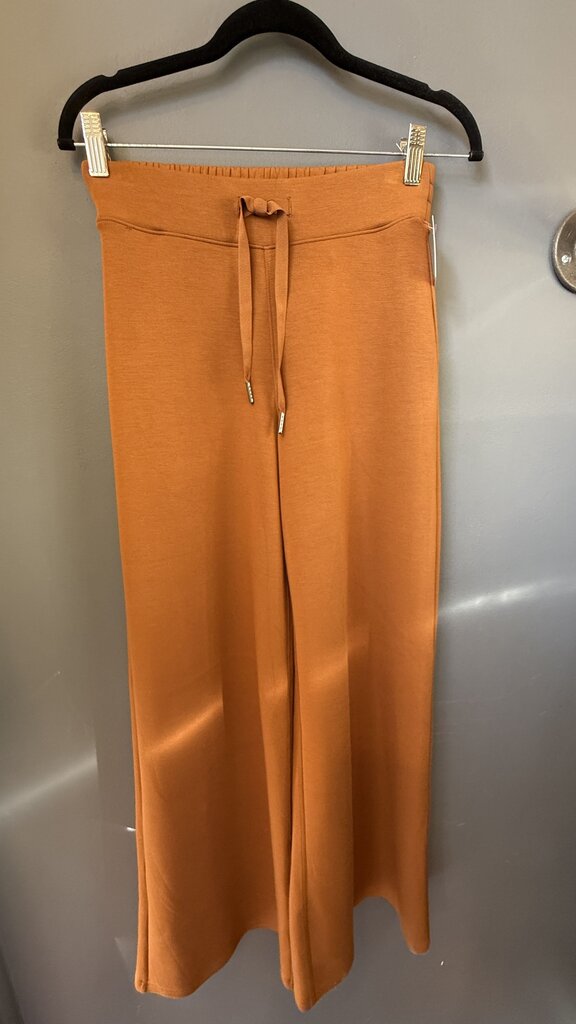 Air Essentials Wide Leg Pants