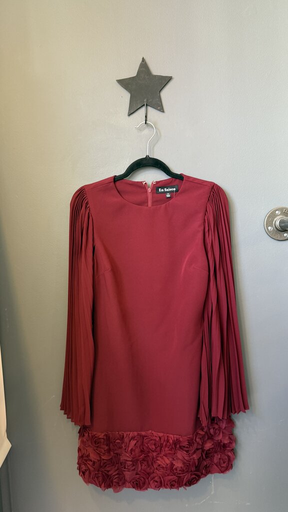 Rose Hem Longsleeve Shift Dress