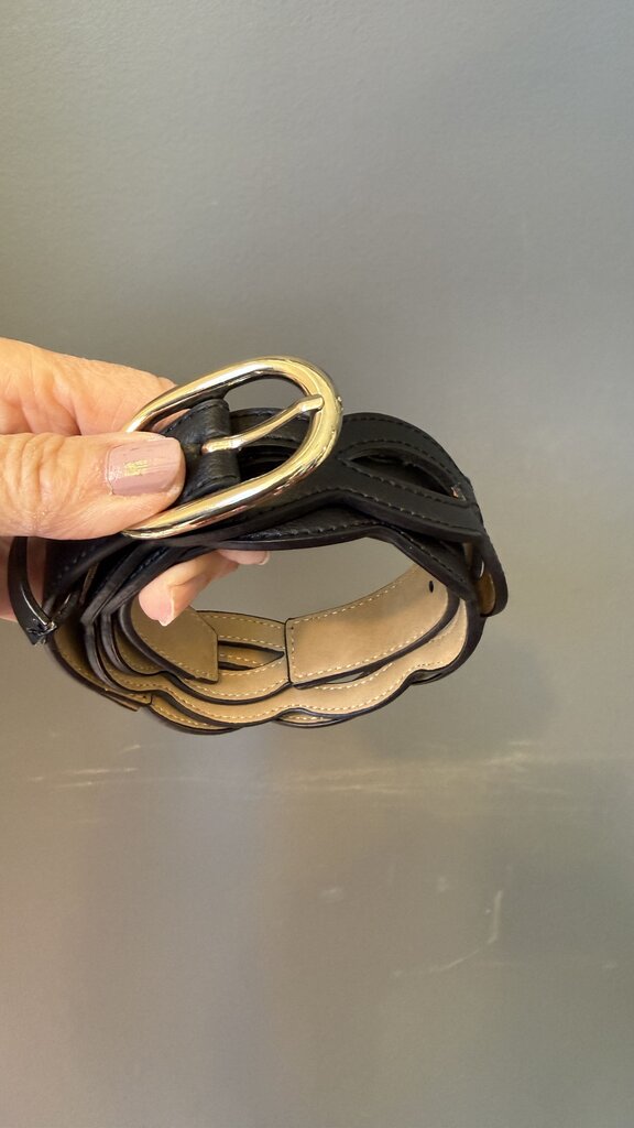 Oval Cutouts Belt