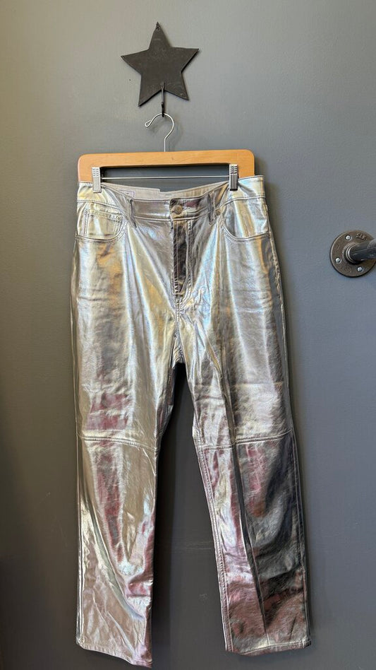 Metallic Cheeky Straight HR Pants