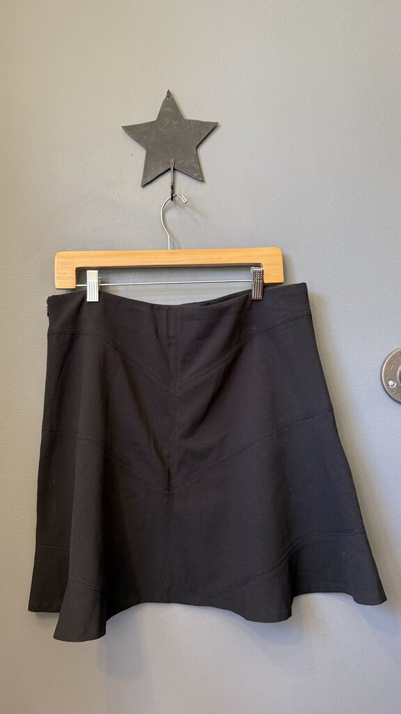Kick Flare Skirt