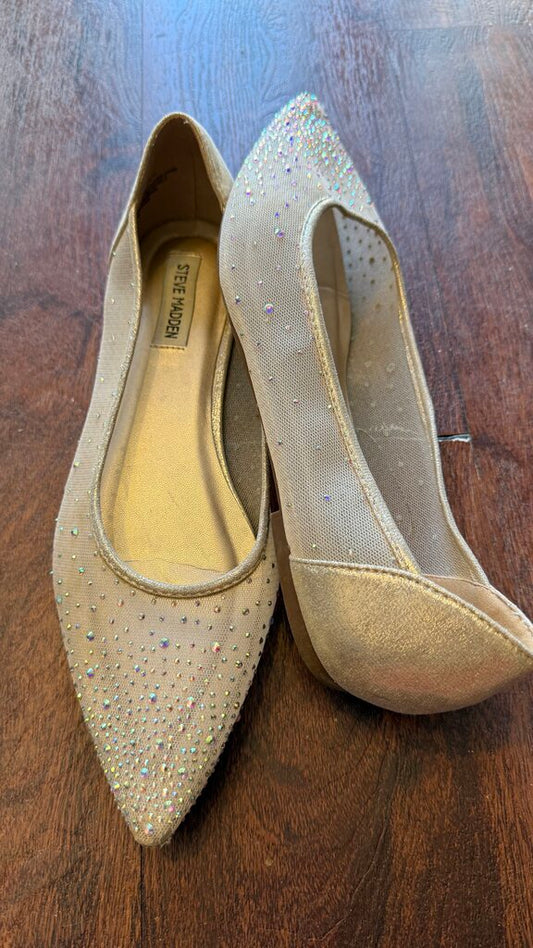 Gem Mesh Pointed Flats