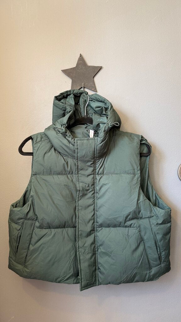 Crop Hooded Puffer Vest