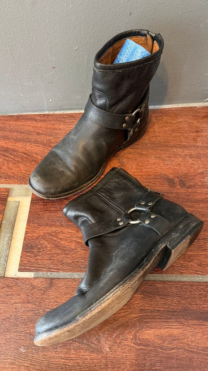 Short Harness Leather Booties