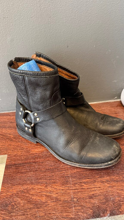 Short Harness Leather Booties
