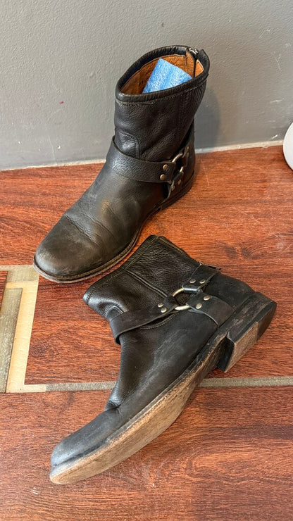 Short Harness Leather Booties