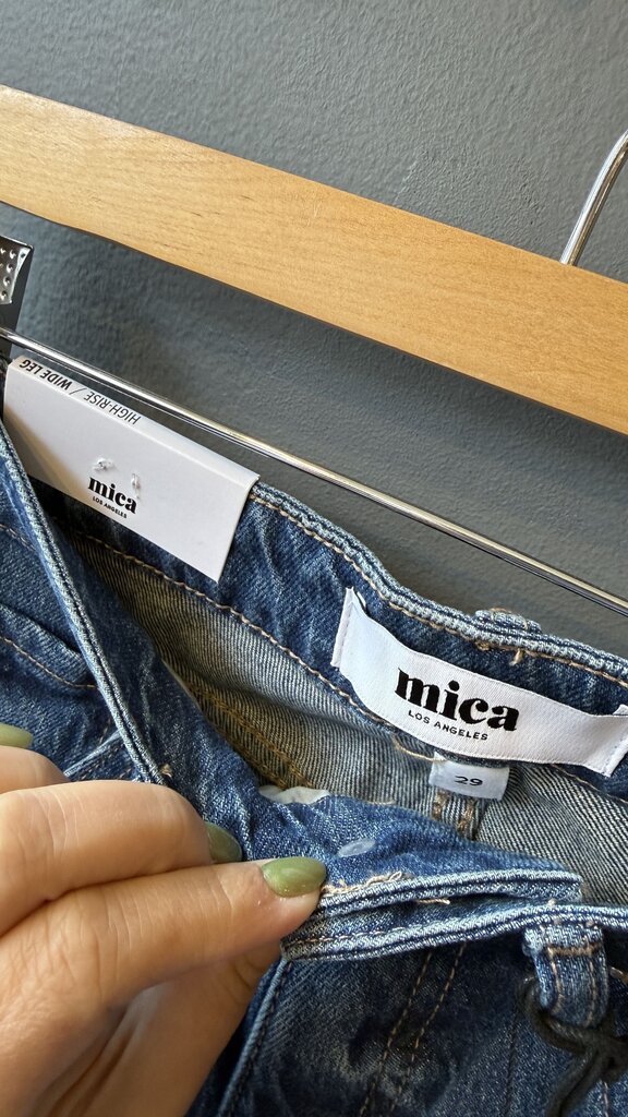 Wide Leg HR Jeans