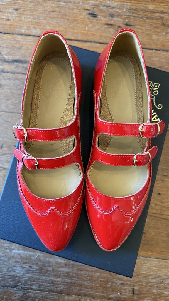 Miss Margo Patent Maryjane Flats