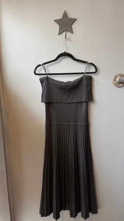 Knit Off the Shoulder Pleated Midi Dress