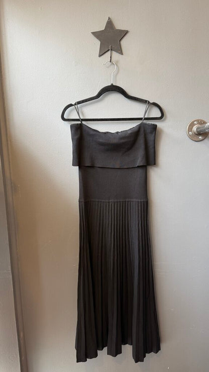 Knit Off the Shoulder Pleated Midi Dress