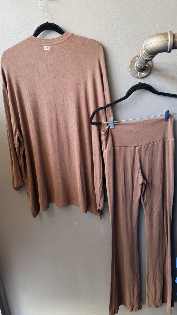 Set Ribbed Oversized Top + Flare Pants