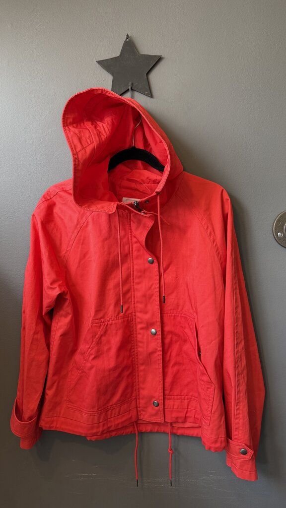 Water Repellent Hooded Jacket