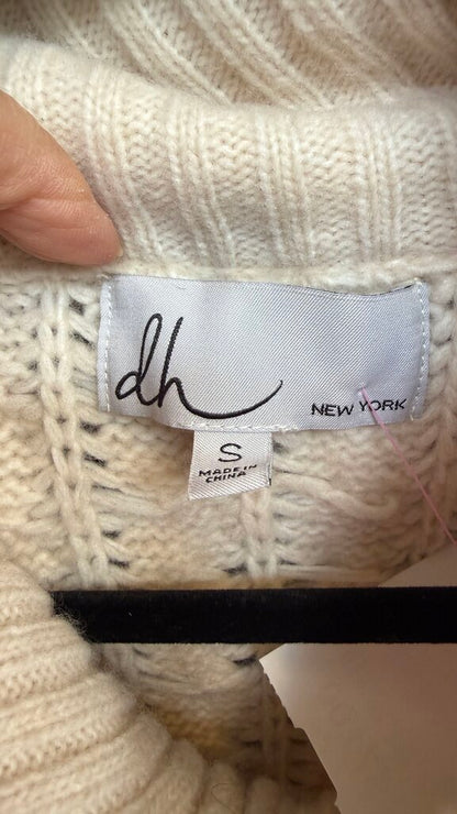 Pointelle 1/4 Zip Sweater