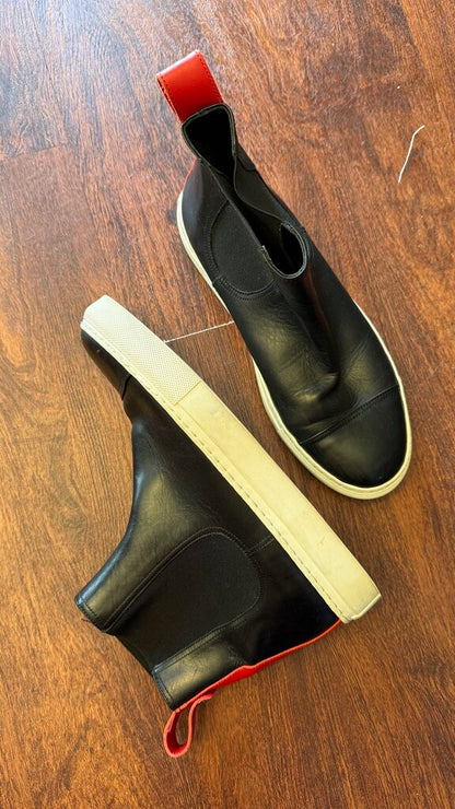 Pull On Leather Chelsea Booties