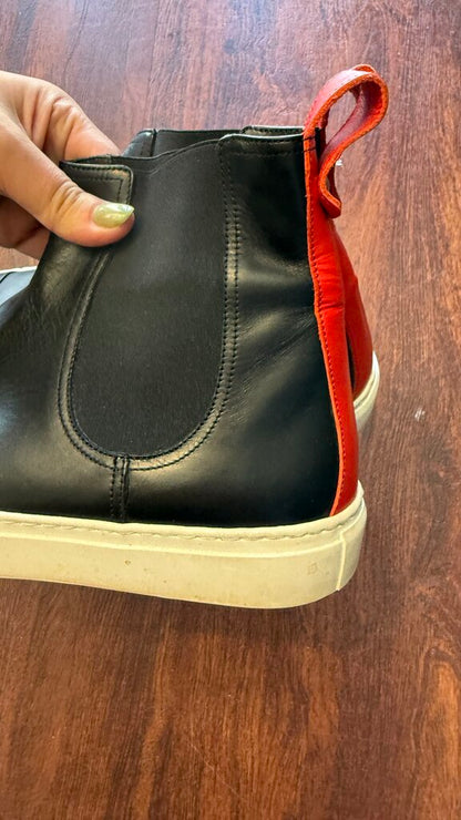 Pull On Leather Chelsea Booties
