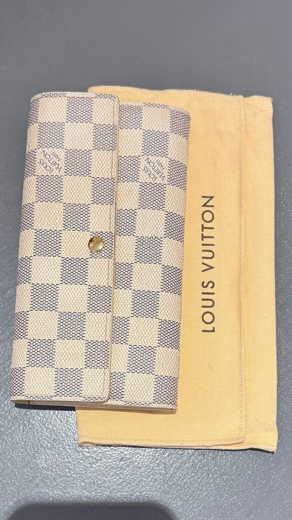 Damier Sarah Wallet