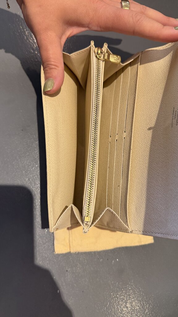 Damier Sarah Wallet