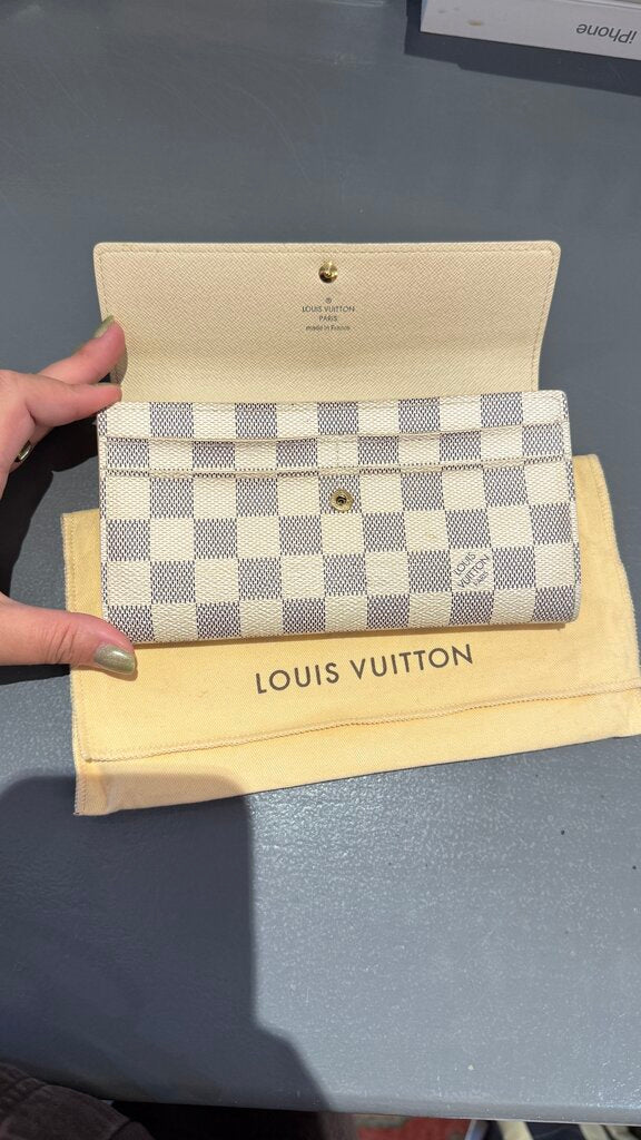 Damier Sarah Wallet