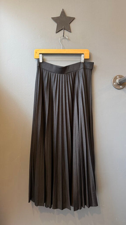 Pleated Knit Midi Skirt
