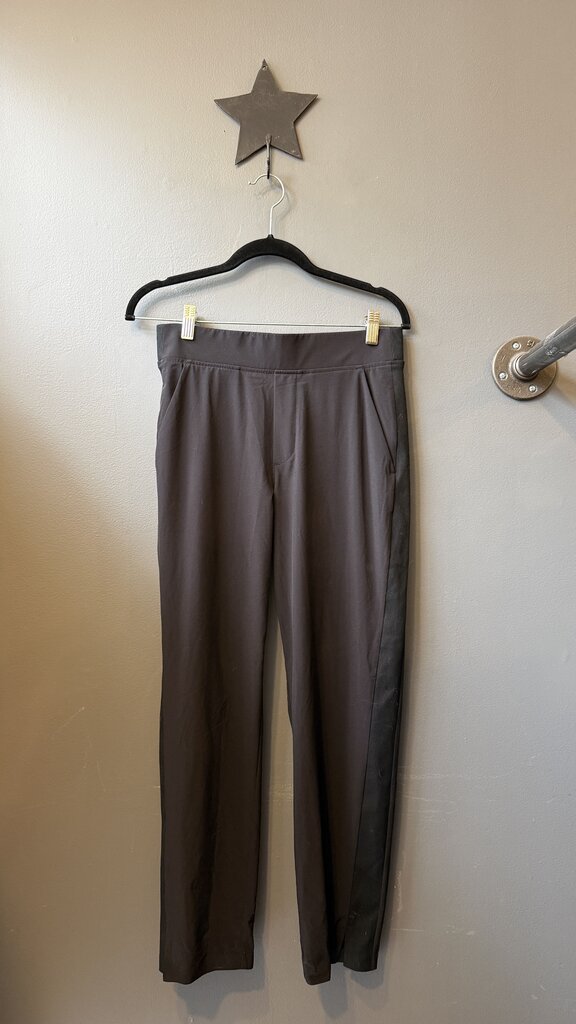 Tapered Pull On Pants