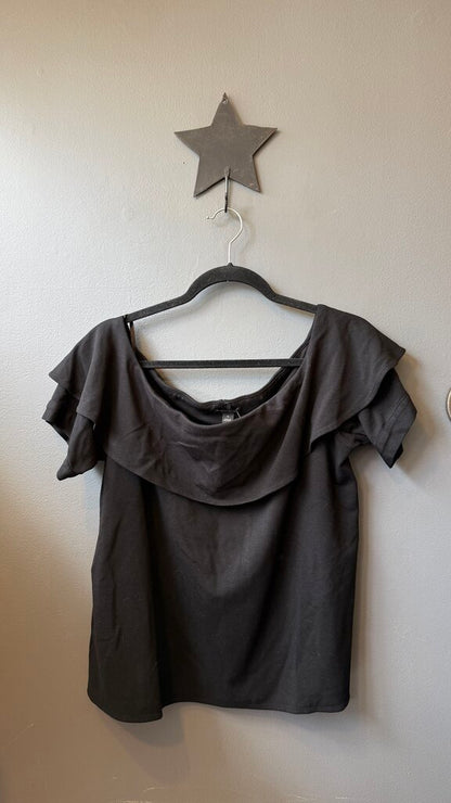Off the Shoulder Ruffle Sleeve Top