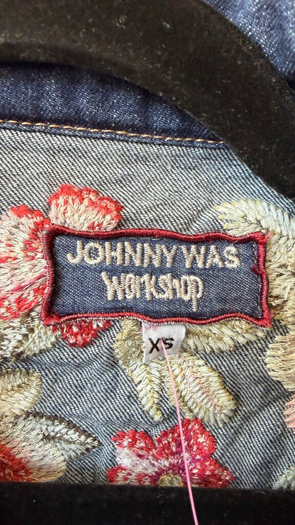 Floral Embroidered Jean Jacket