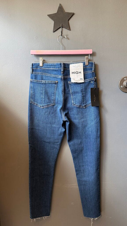 HR Slim Jeans