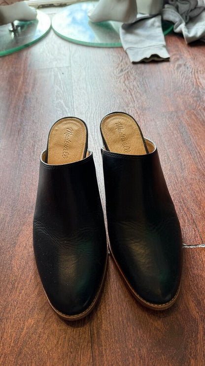 Stacked Heel Leather Mule Clogs