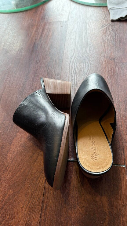 Stacked Heel Leather Mule Clogs