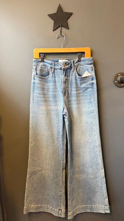 Fiona Wide Leg Jeans