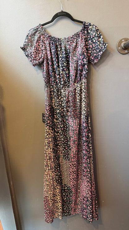 Off the Shoulder Floral Maxi Dress